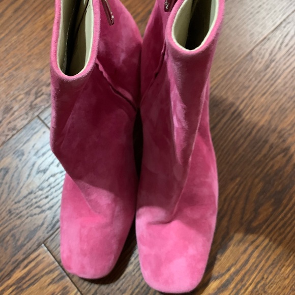 Sam Edelman Pink Suede Heeled Boots - Picture 6 of 7